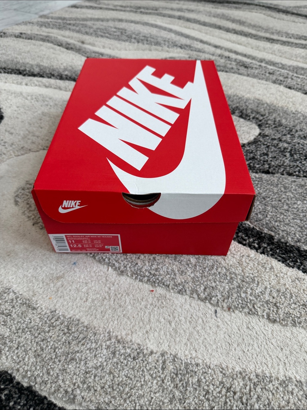 Nike Kids Shoe Box - Red and White